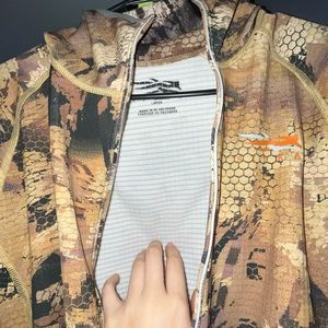 SITKA women’s large.